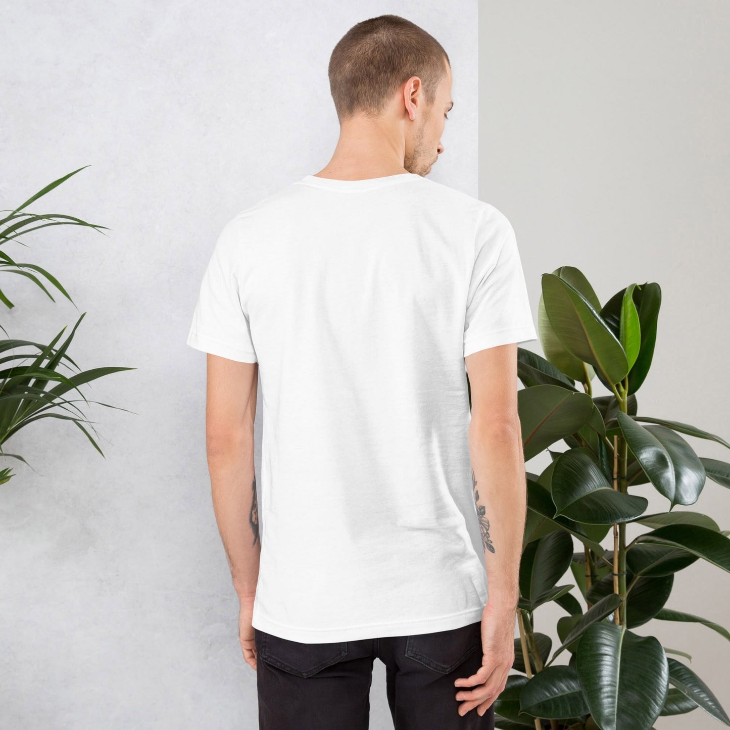 Paws of Power: T-shirt (S–XL) - Design 01